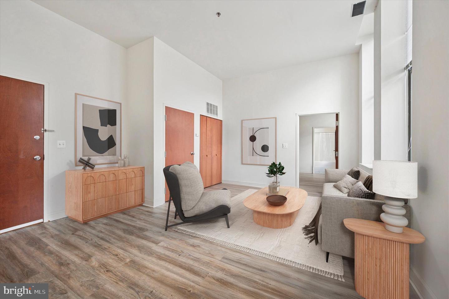 Property Photo:  1001 Chestnut Street 13 904W  PA 19107 