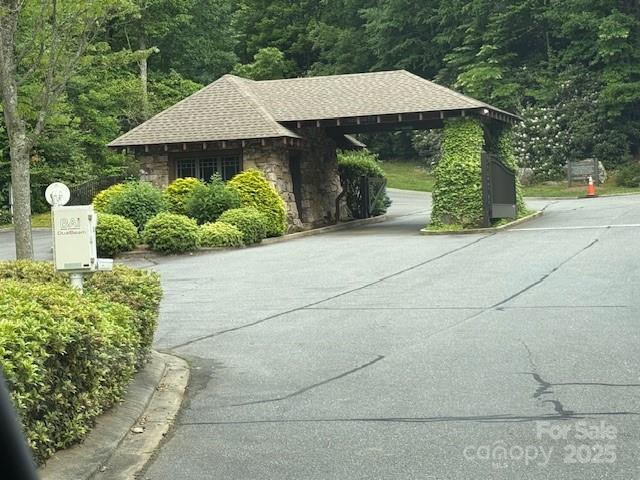 Property Photo: 68 Cottage Settings Lane 290 NC 28711