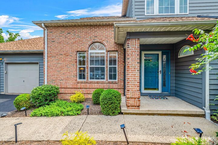 5 Fairway Boulevard 5  Monroe NJ 08831 photo