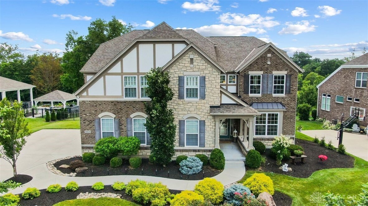 Property Photo:  3928 Hudson Hills Lane  OH 45040 