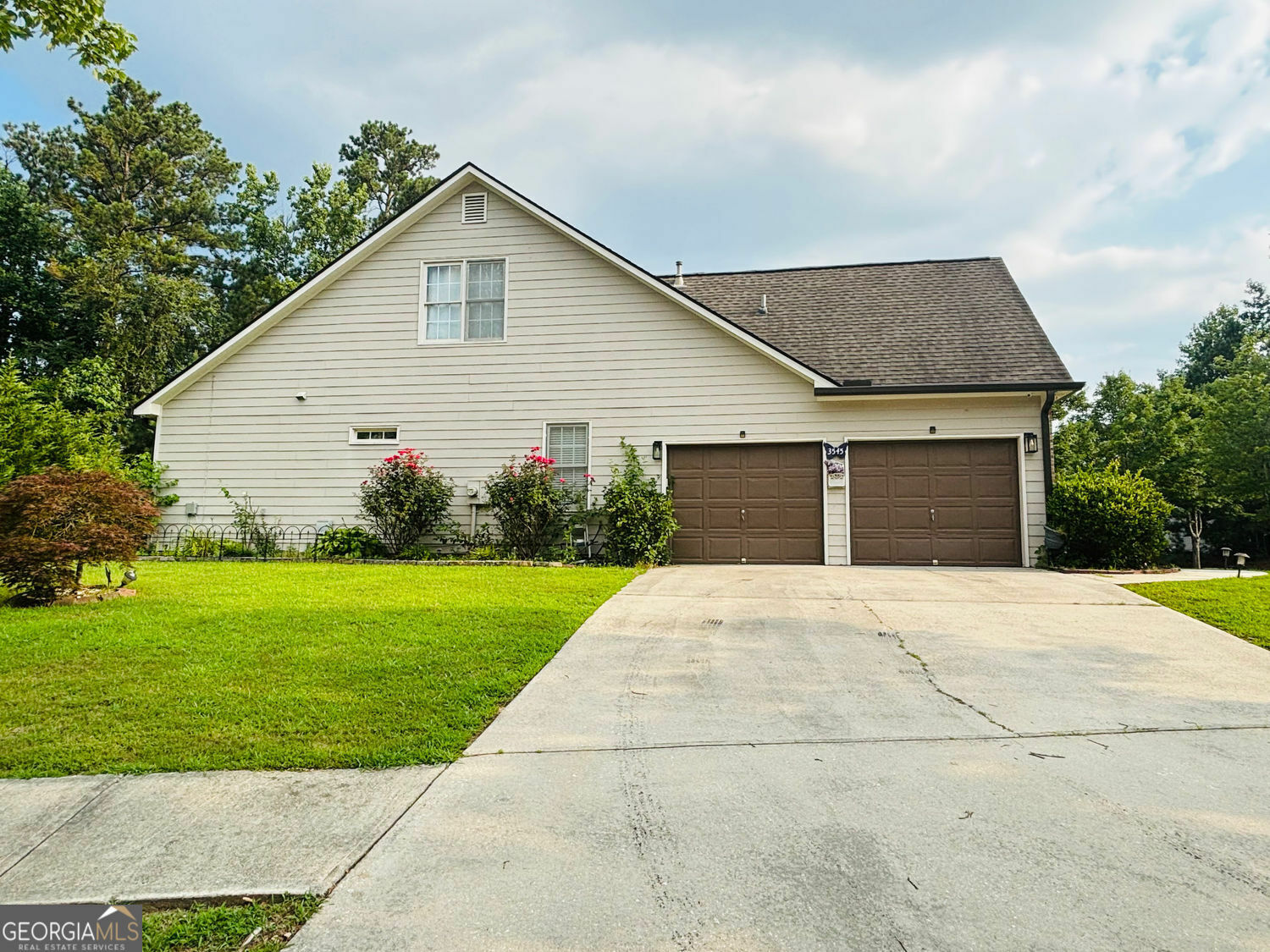 Property Photo: 3545 SW Renaissance Circle GA 30349