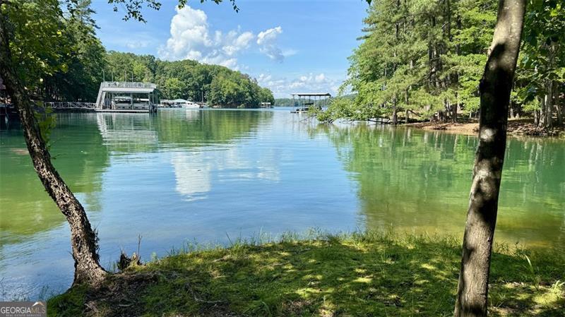 Property Photo: 6560 Crestwood Peninsula GA 30542