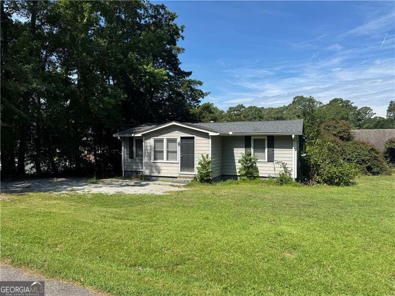 Property Photo: 6261 Pinegrove Road GA 30274