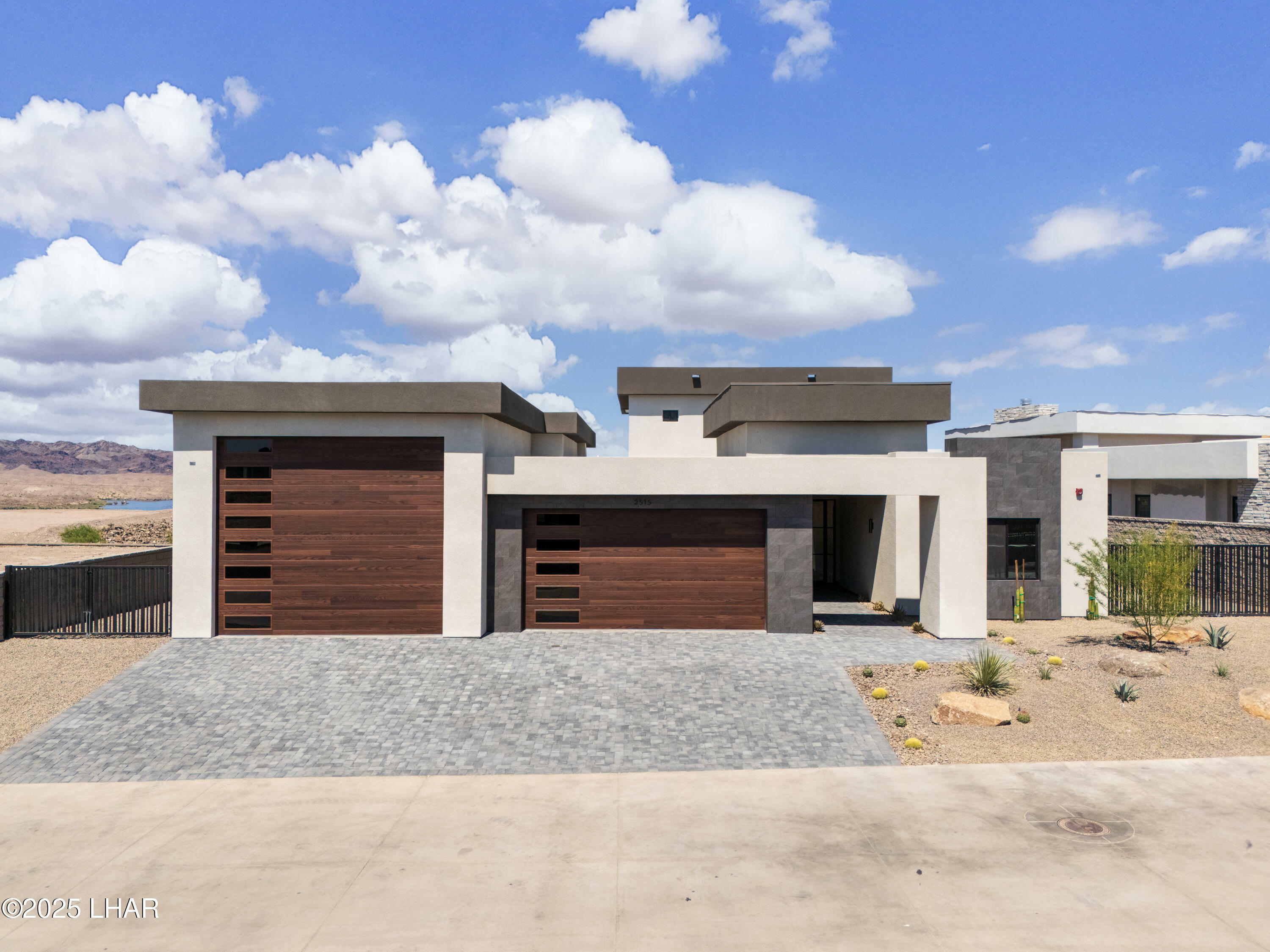 Property Photo:  2515 Aubrey Hills Ln  AZ 86406 