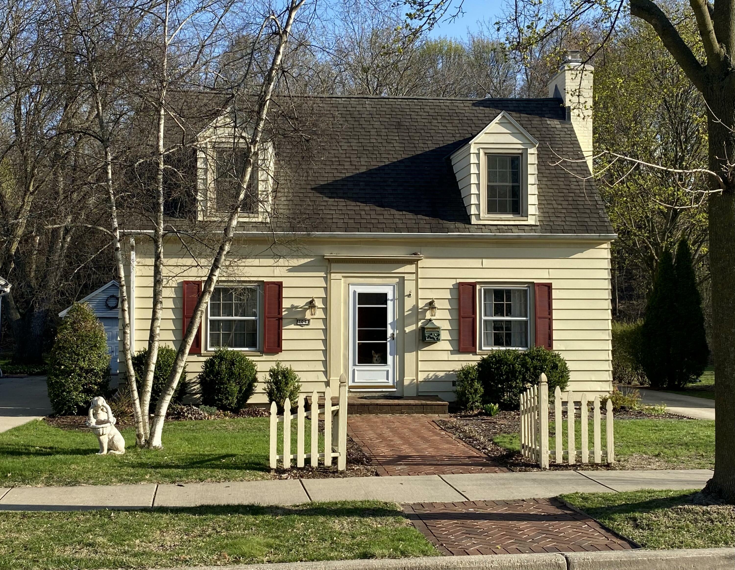 Property Photo: 7041 Auburn Ave WI 53213