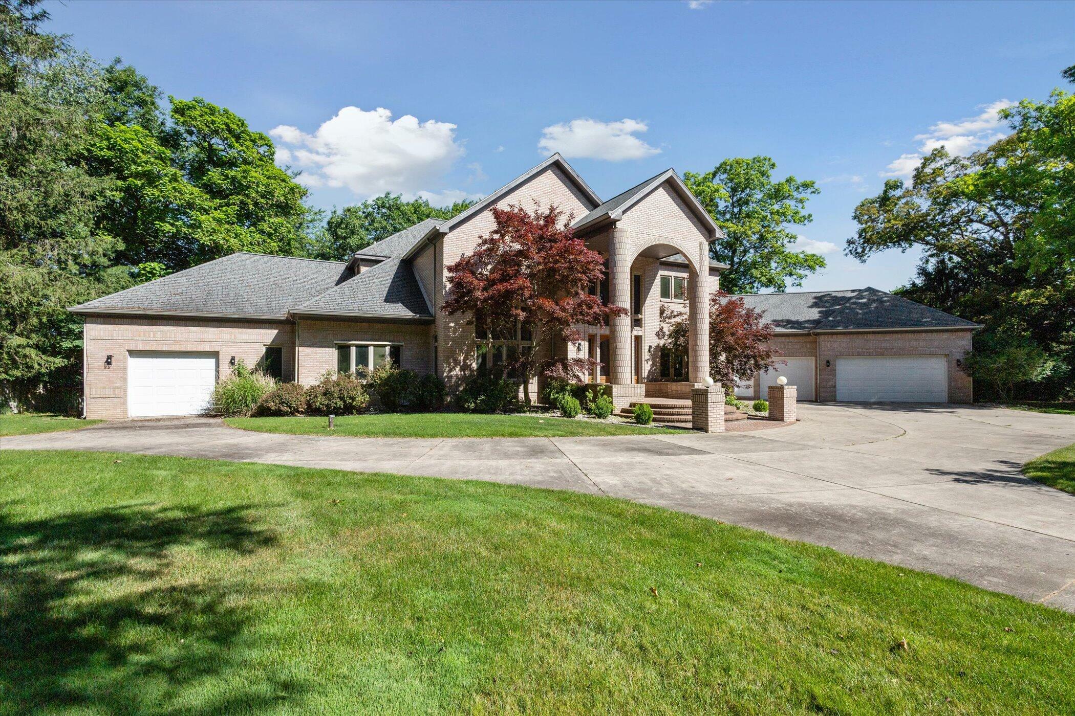 Property Photo:  6076 Browns Lake Road  MI 49203 