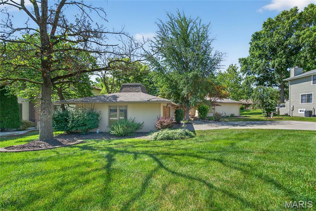 Property Photo: 93 Rue Grand Drive MO 63367