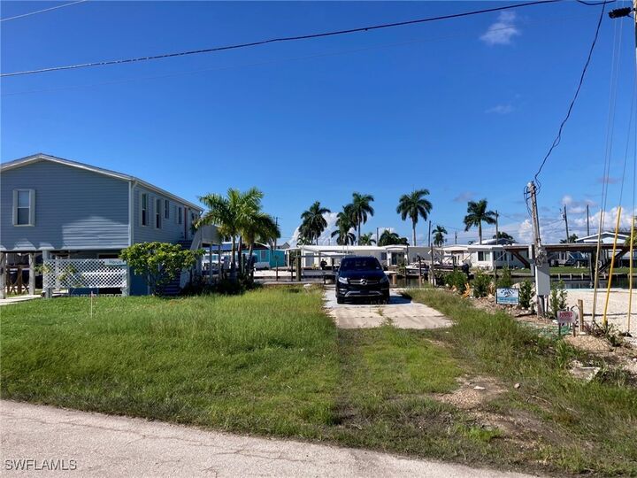 Property Photo:  3924 Plumosa Drive  FL 33956 