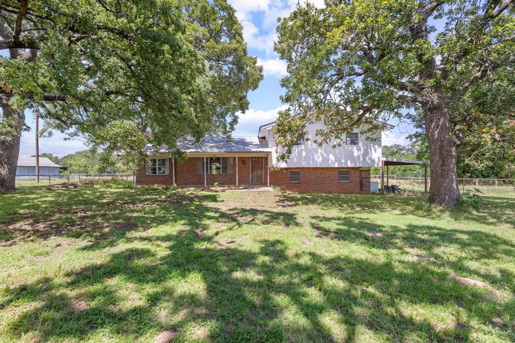Property Photo: 1186 County Road 2210 TX 75447