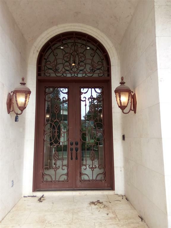 Property Photo: 5150 Spanish Oaks Drive TX 75034