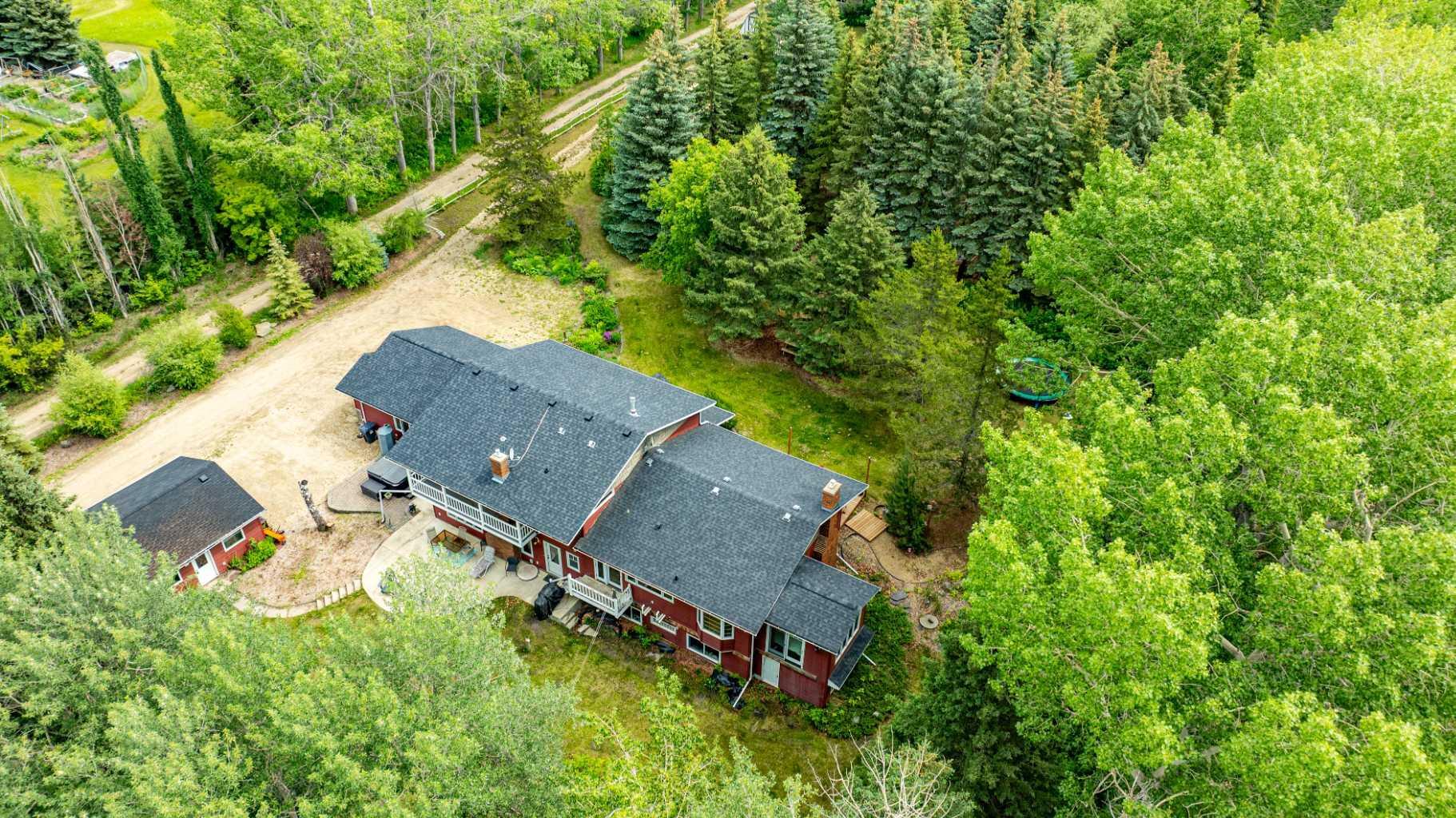 Photo de la propriété:  26553 Highway 11 39B  AB T4E 1A5 