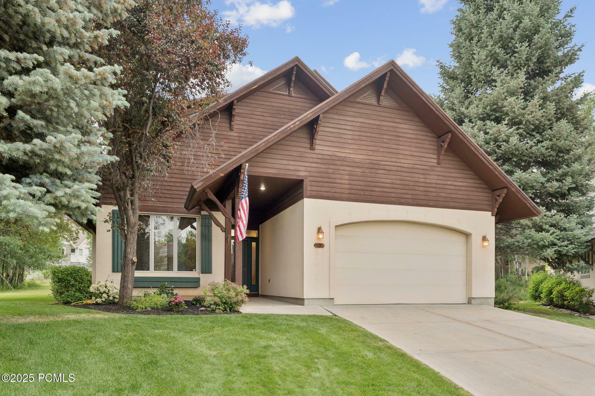 Property Photo: 92 W Village Court UT 84049