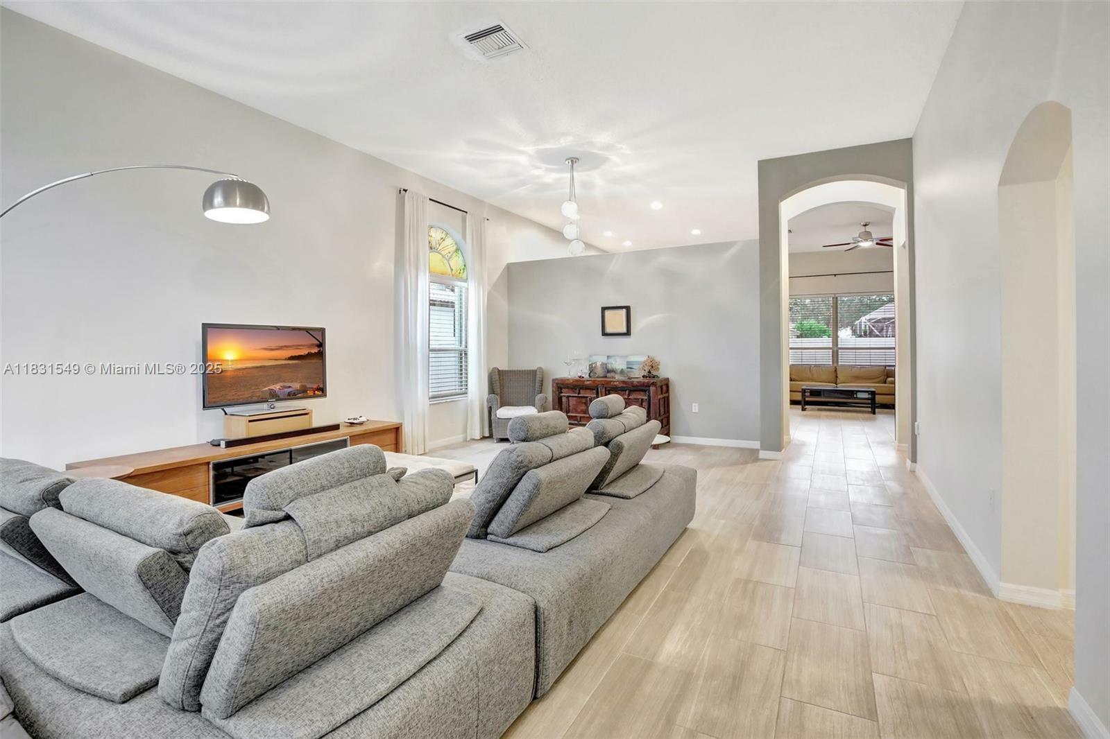 Property Photo: 14284 NW 22nd St FL 33028