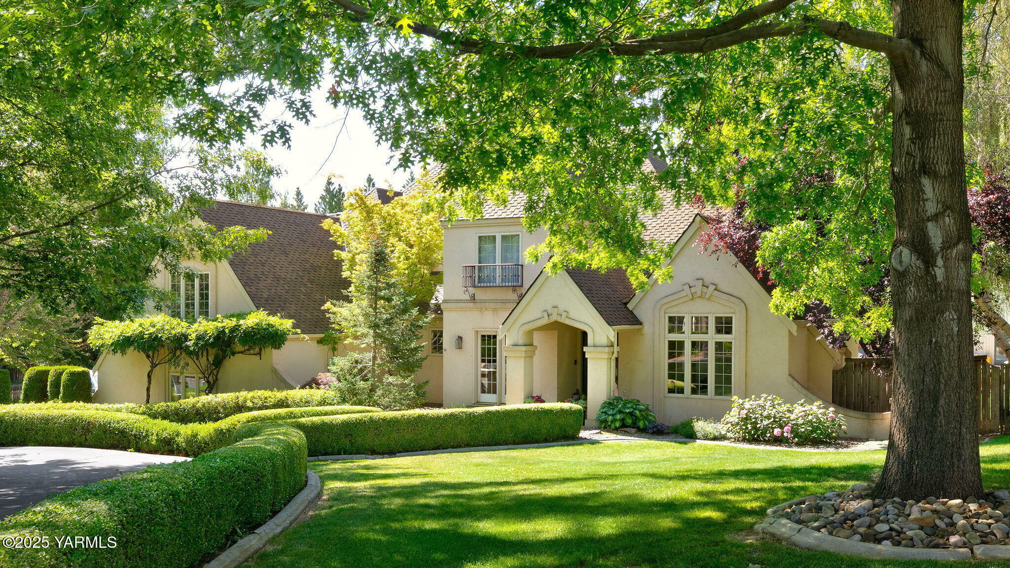 6820 Ravens Gate Way  Yakima WA 98908 photo