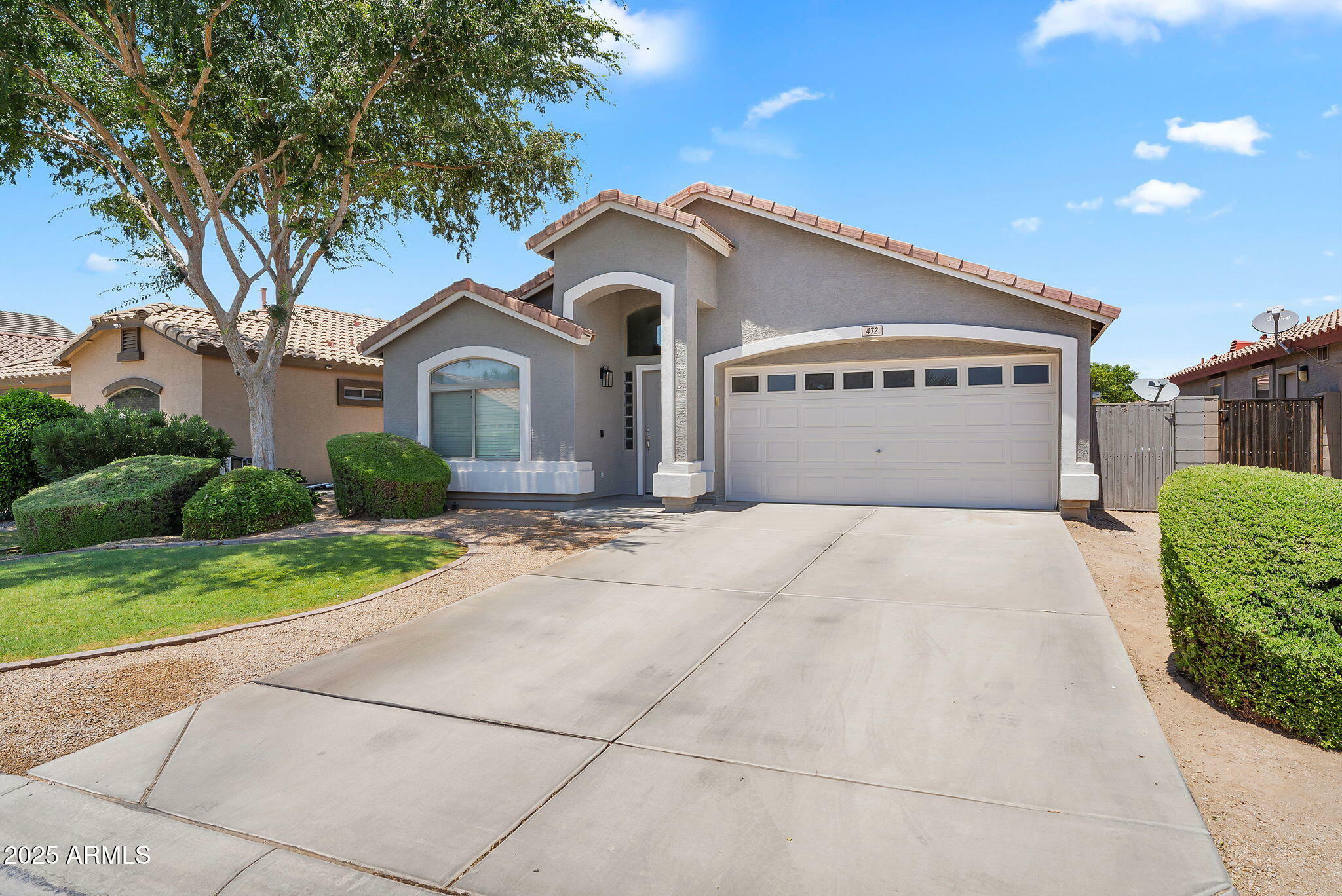 472 E Jeanne Lane  San Tan Valley AZ 85140 photo