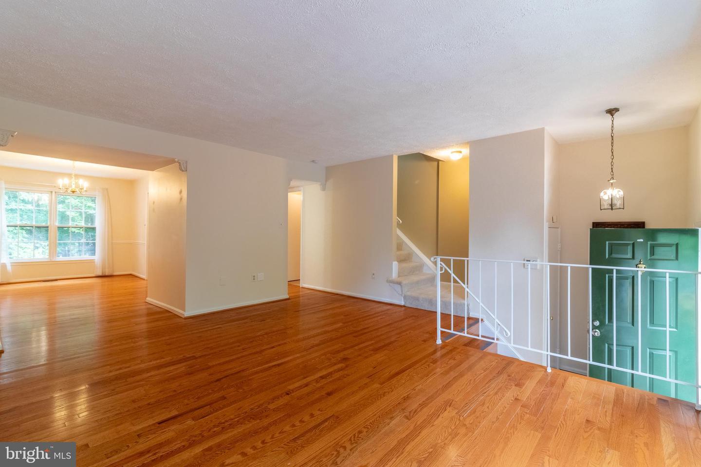 Property Photo: 4796 Gainsborough Drive VA 22032