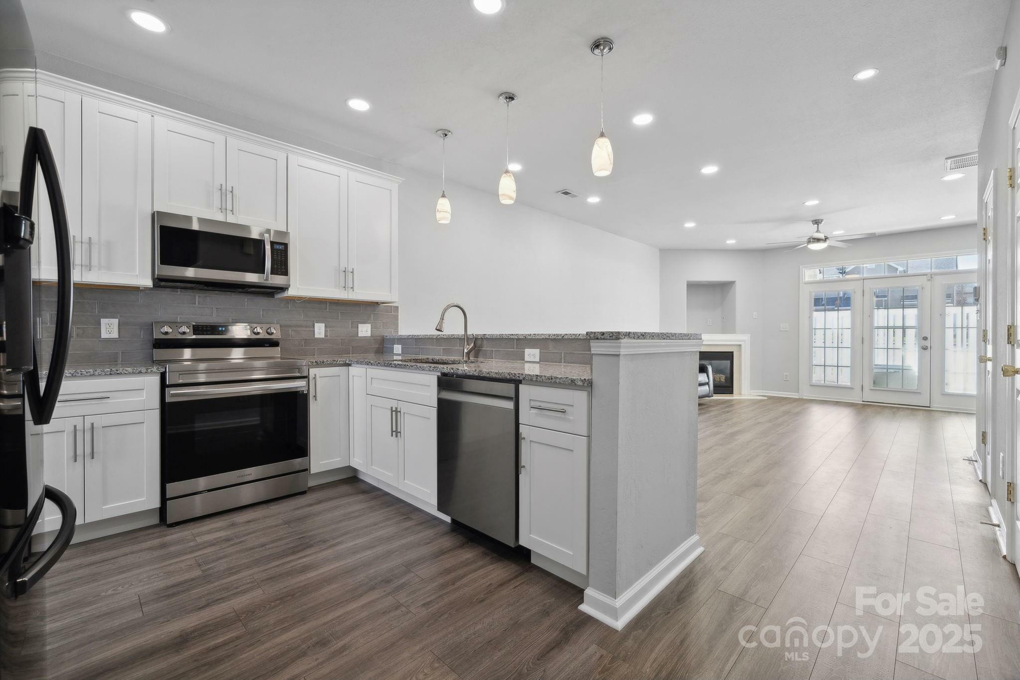 Property Photo: 4211 Center Place Drive NC 28075
