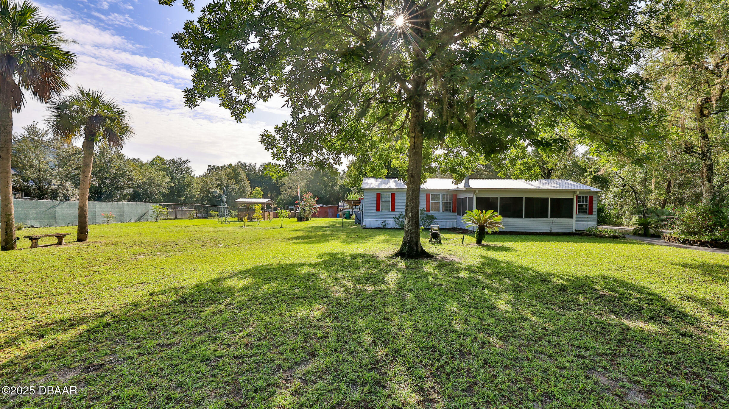 Property Photo: 4209 Cow Creek Road FL 32141