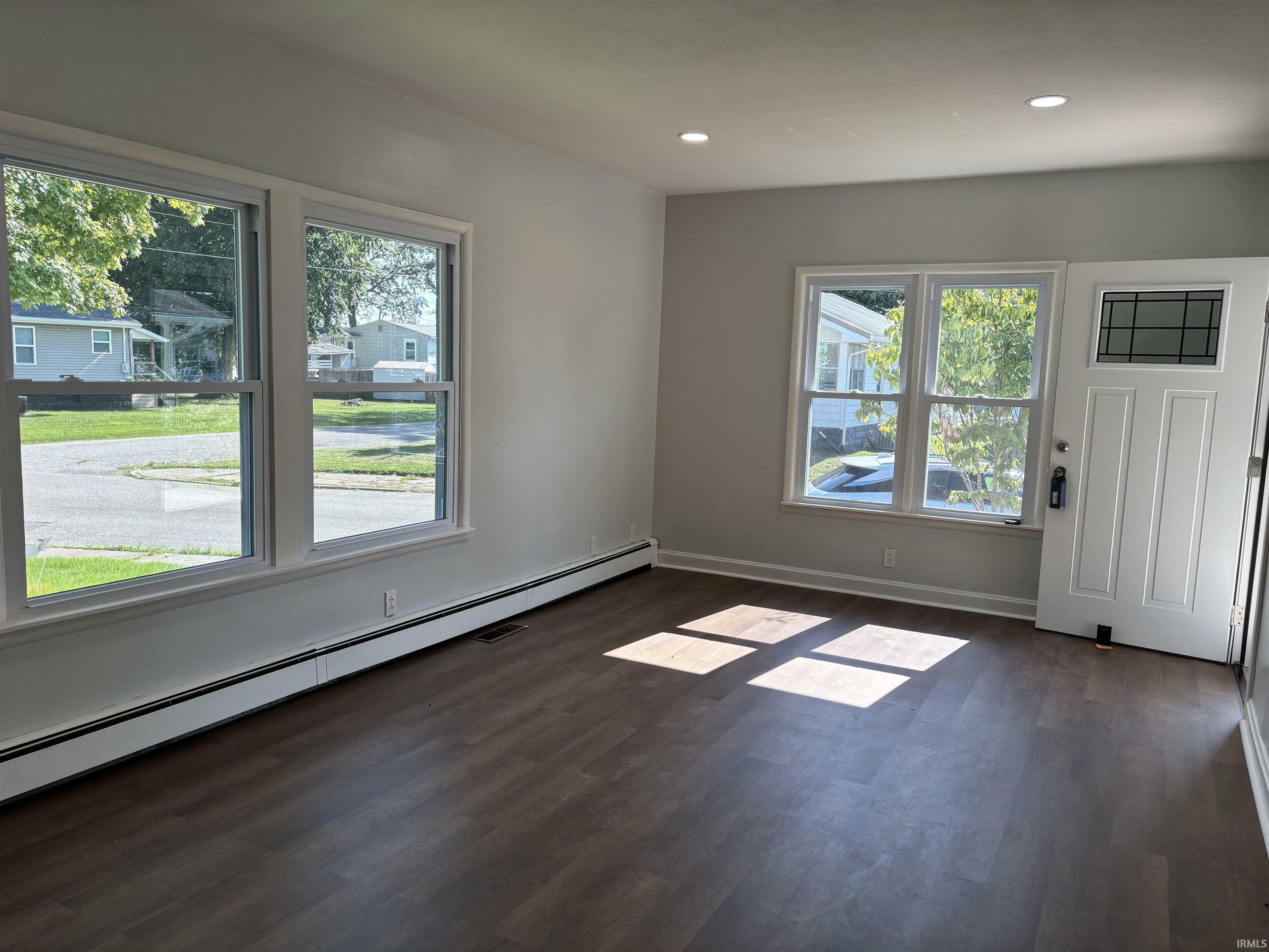 Property Photo:  853 Ridgeway Avenue  IN 47591 