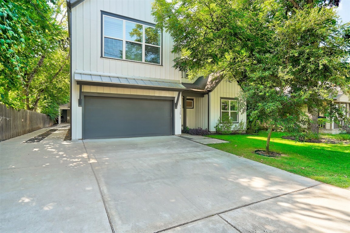 Property Photo: 1125 Saucedo Street 1 TX 78721