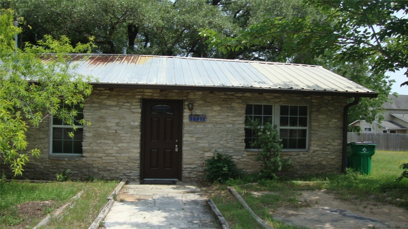 Property Photo: 18311 Redbud Lane TX 78645