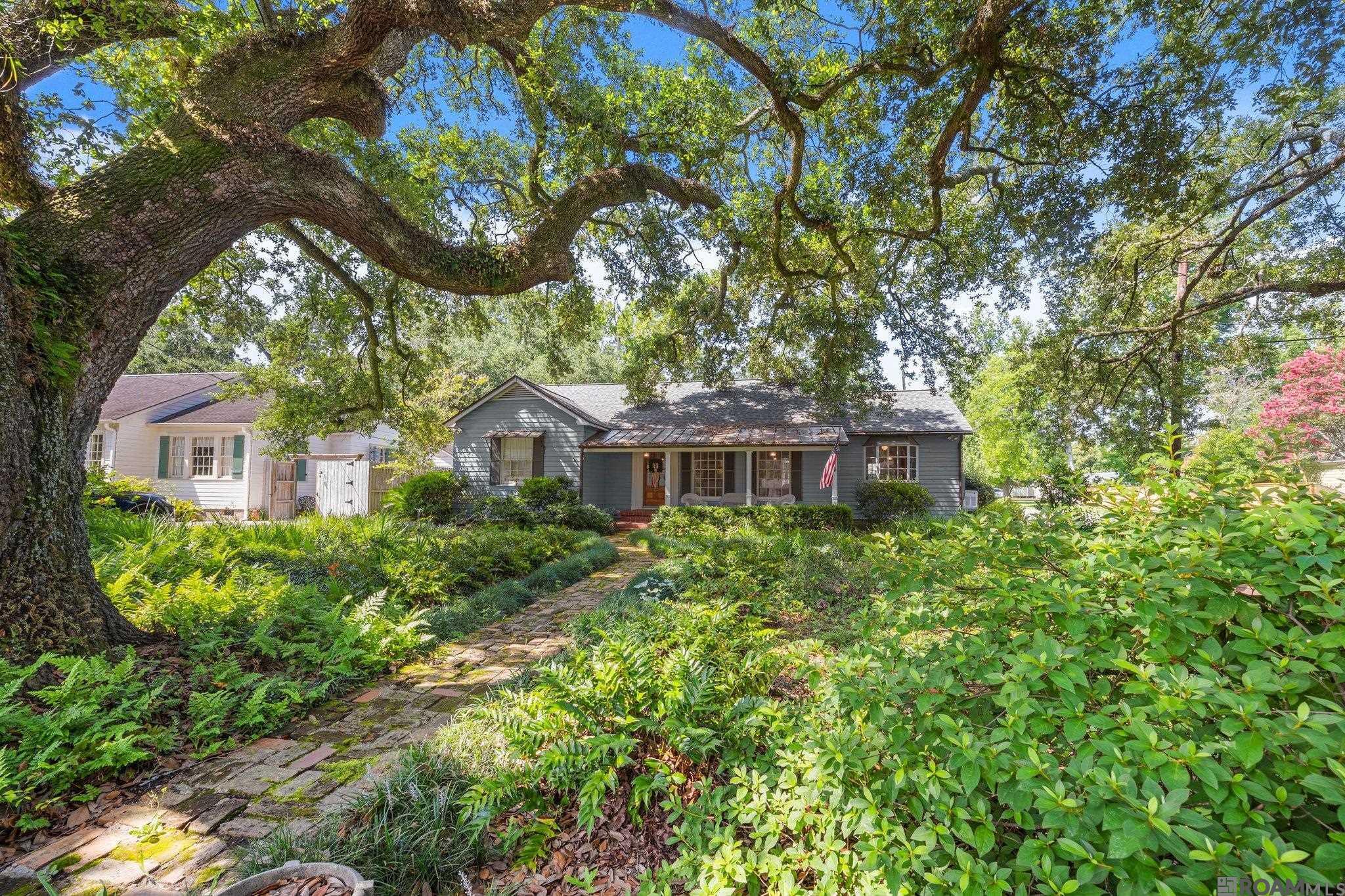 Property Photo: 3808 Hyacinth Ave LA 70808