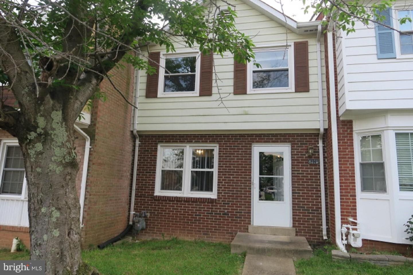 Property Photo:  4326 Eileen Court  VA 22193 