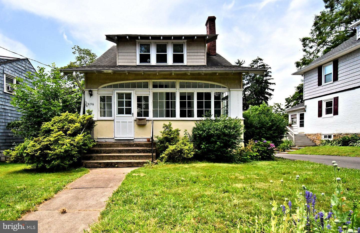 Property Photo: 236 Green Street PA 18901
