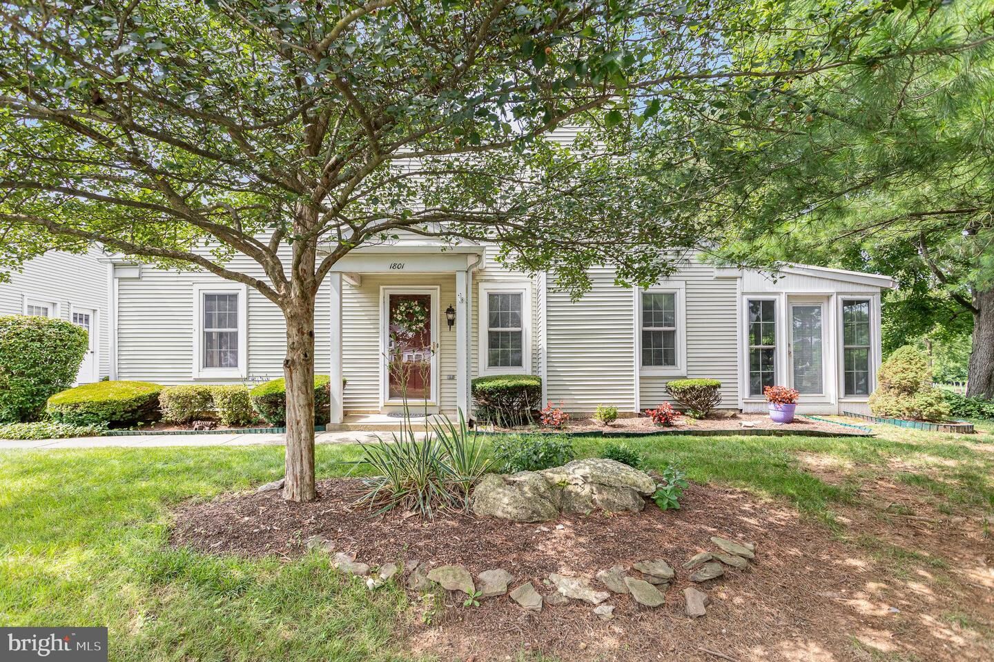 Property Photo:  1801 Wexford Road  PA 17078 