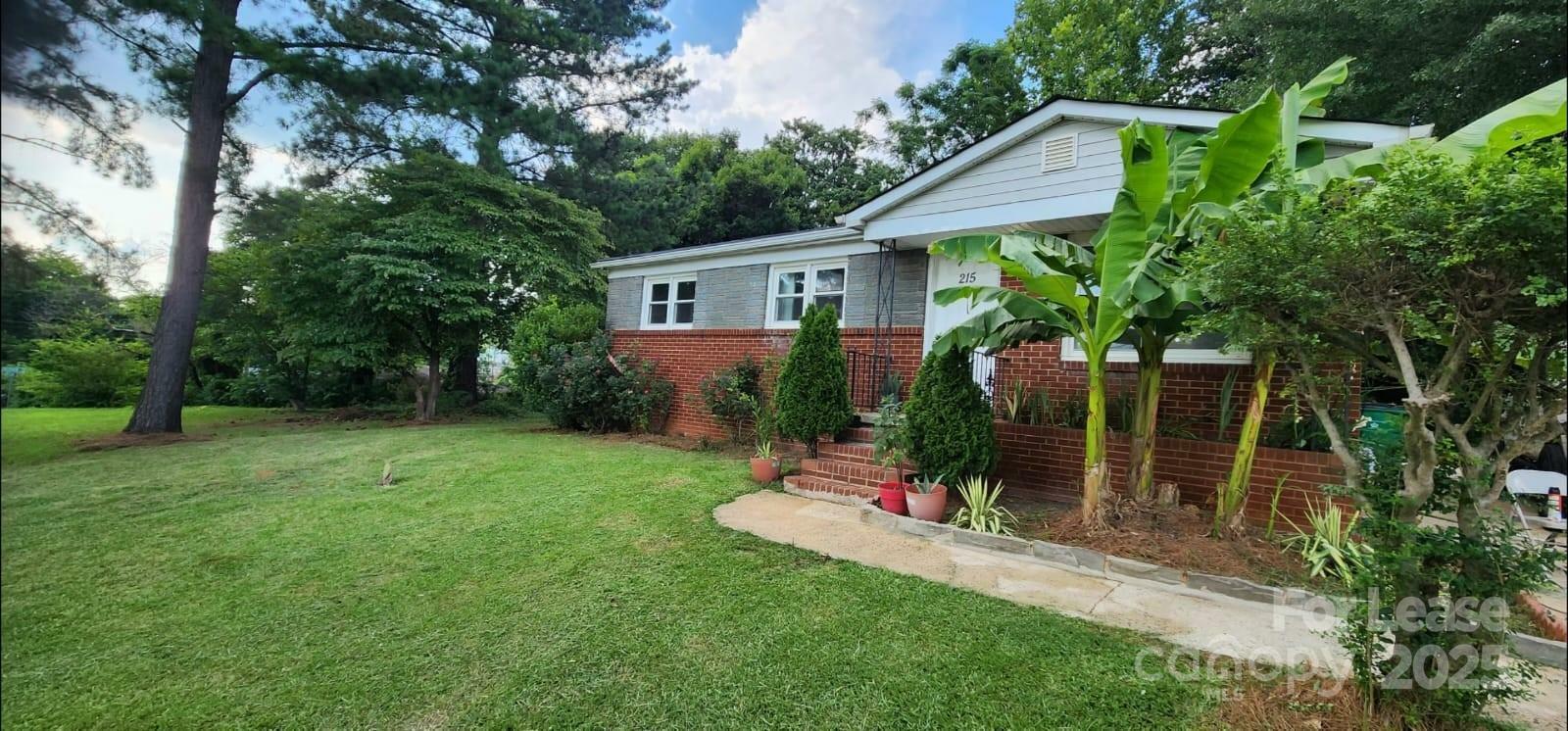 Property Photo: 215 Mattoon Street NC 28216