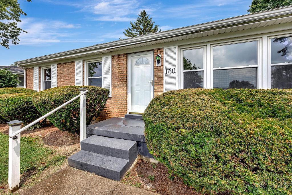 Property Photo: 160 Crowthers Drive OH 45013