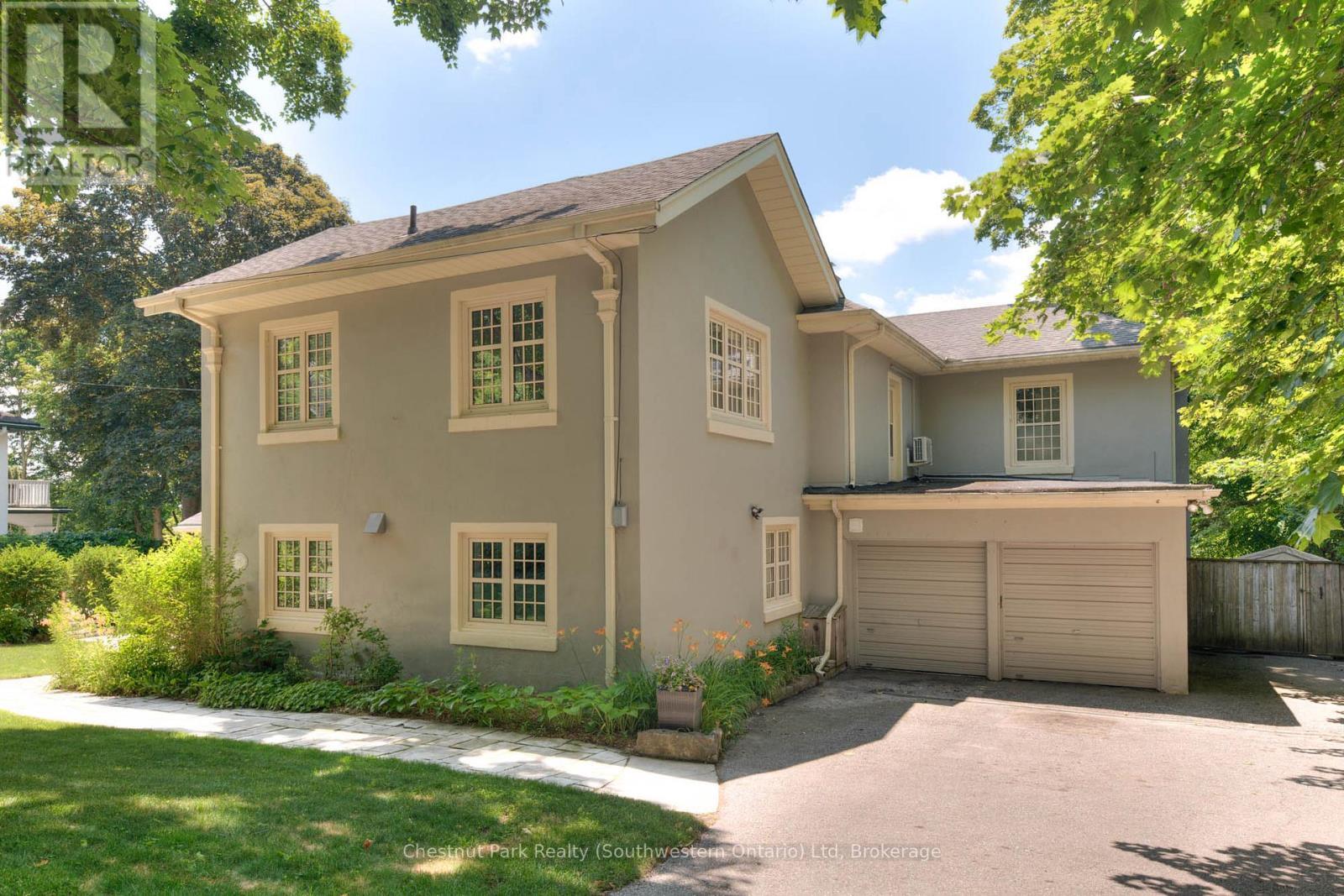 Property Photo: 76 Queen Street ON N1E 4R8