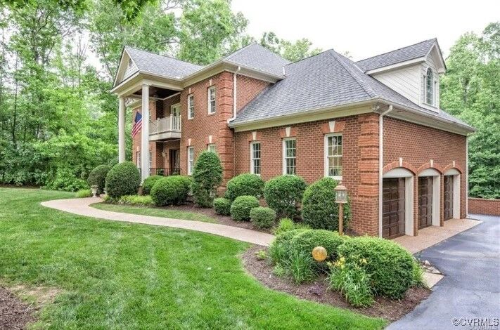 Property Photo: 1638 Fallen Timber Trail VA 23139