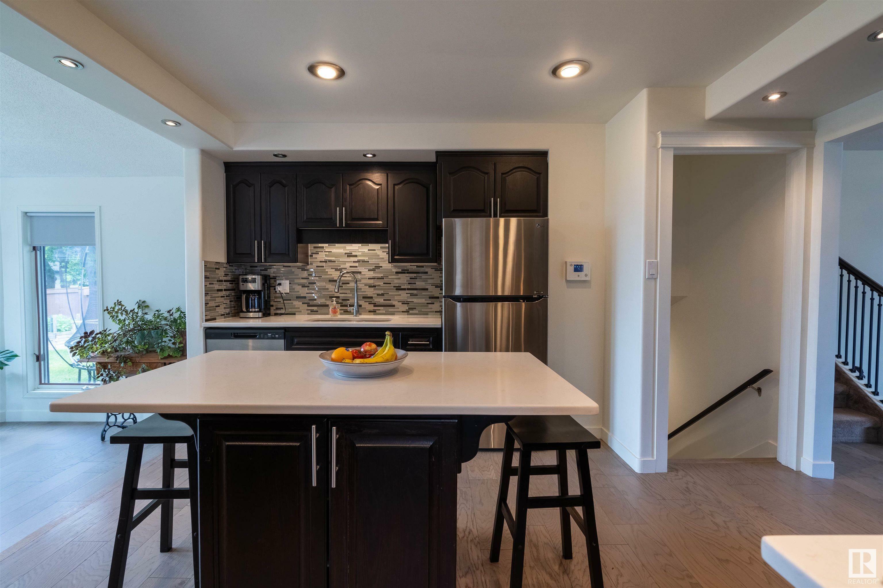 Property Photo: 15 Fifth Avenue AB T7X 2C5