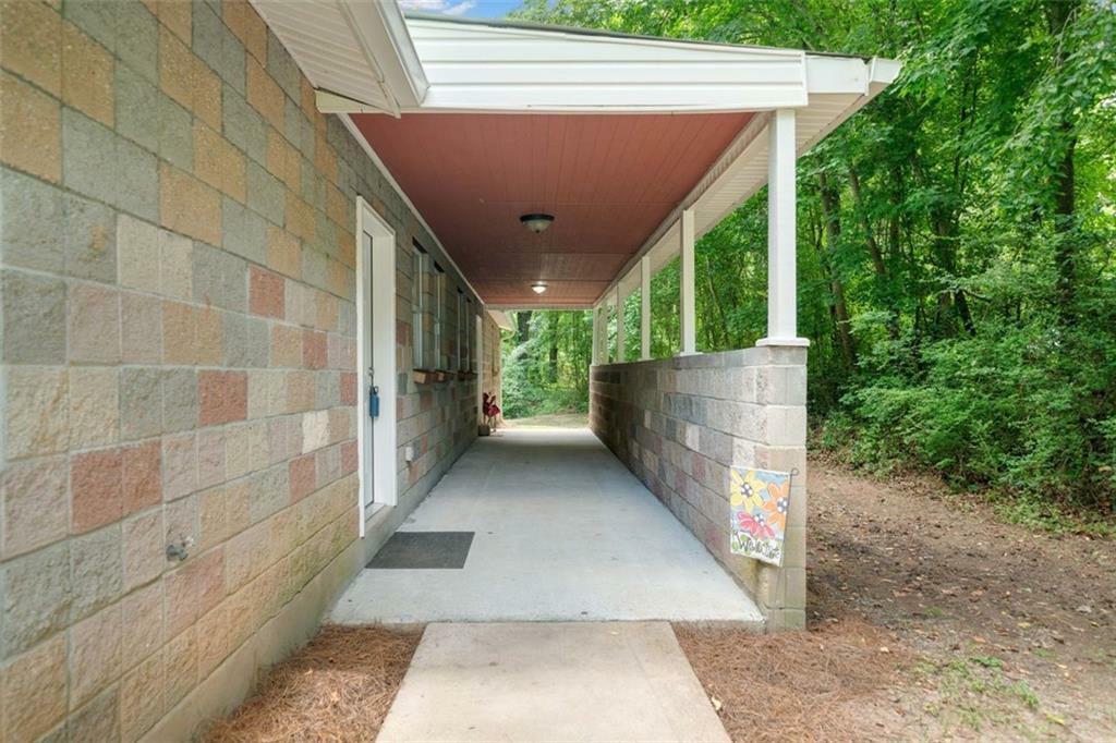 Property Photo: 1628 Rockmart Road GA 30180