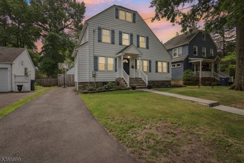 22 Laurel Pl  Fanwood Boro NJ 07023 photo