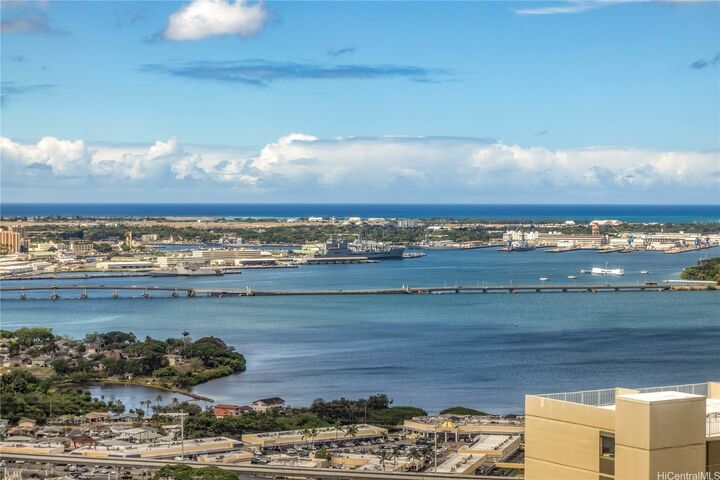 Property Photo:  98-288 Kaonohi Street 3901  HI 96701 