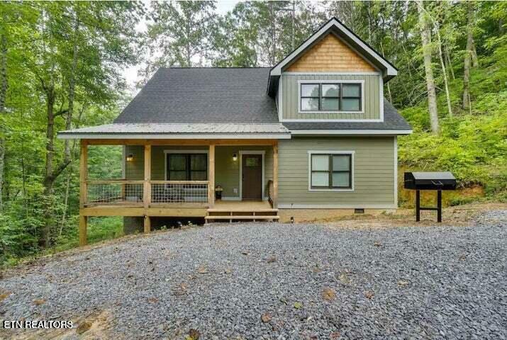 Property Photo: 2485 Waldens Creek Rd TN 37862