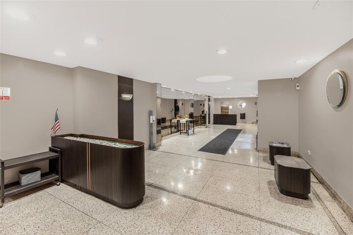 Property Photo:  4320 Van Cortlandt Park East 1E  NY 10470 