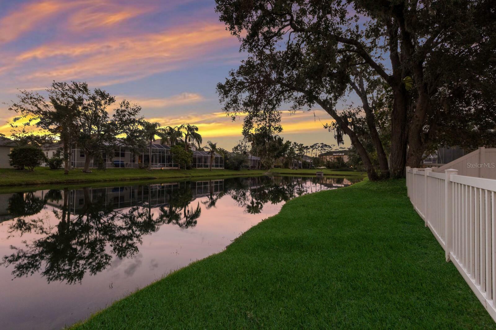 Property Photo: 4410 67th Avenue Circle E FL 34243