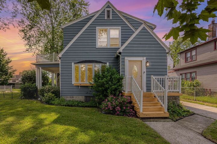 502 S Barclay Street  Bay City MI 48706 photo