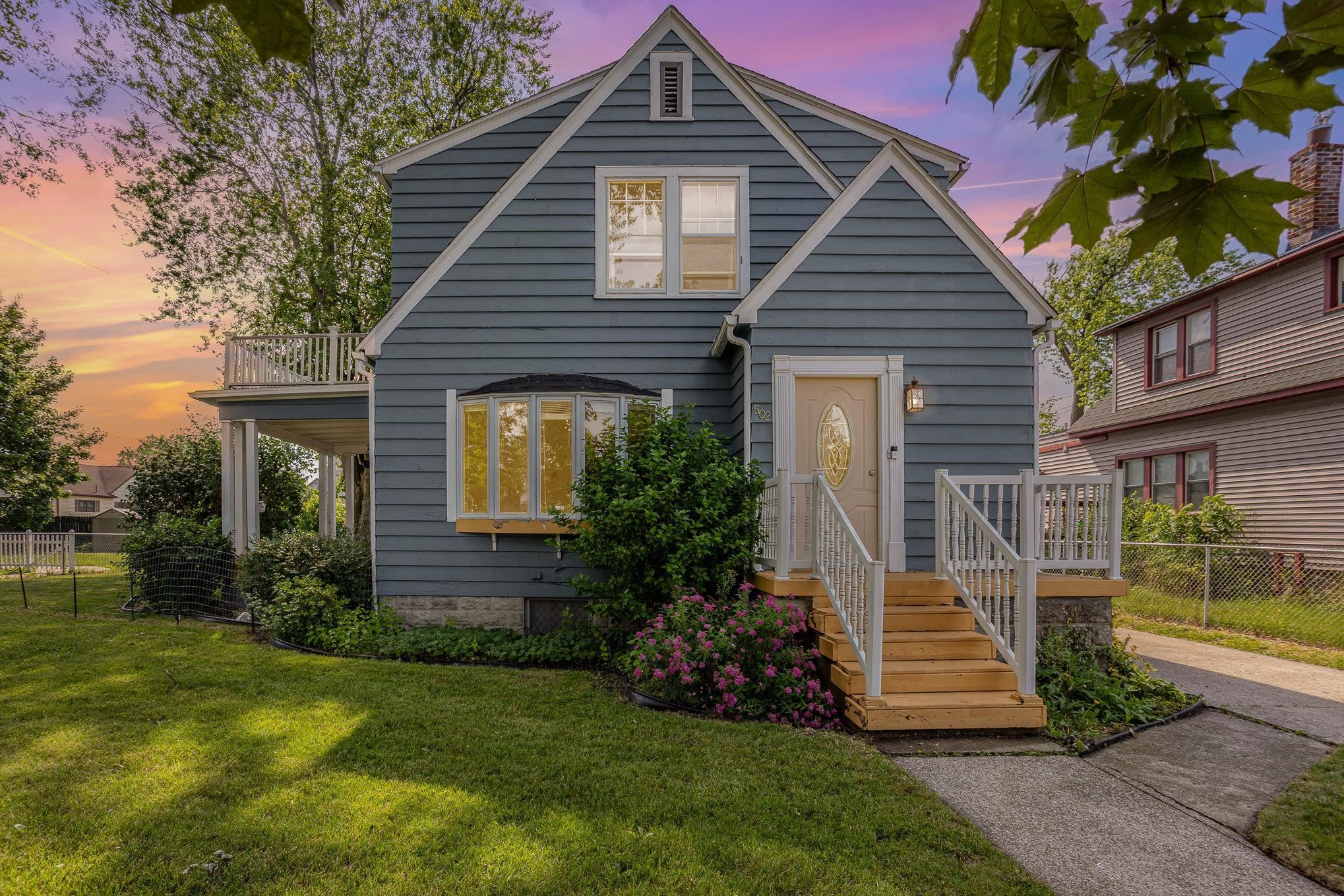 Property Photo: 502 S Barclay Street MI 48706