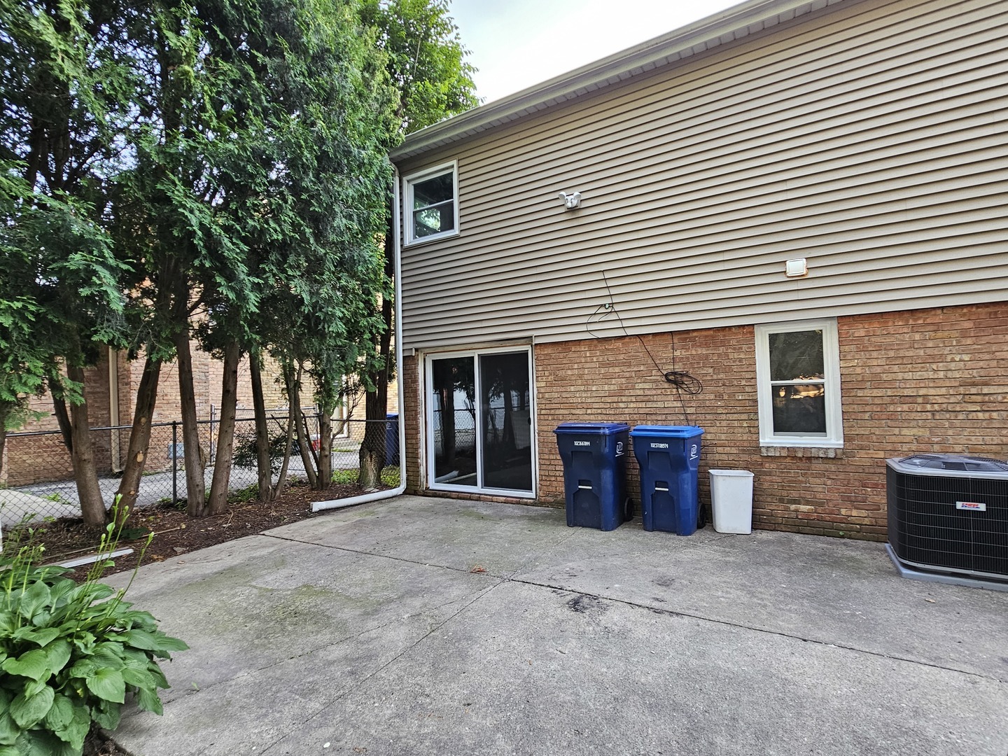 Property Photo: 623 Westmoreland Avenue IL 60085