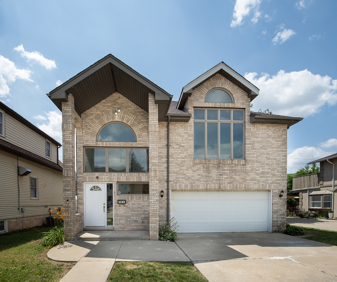 Property Photo:  8817 Gerritsen Avenue  IL 60513 
