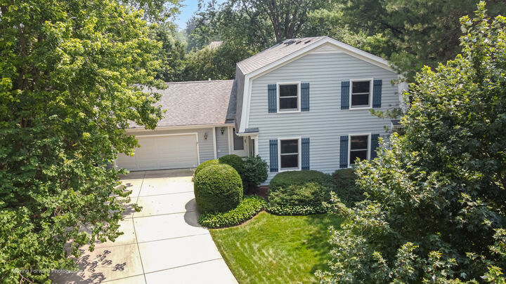 Property Photo: 1763 Cass Court IL 60048