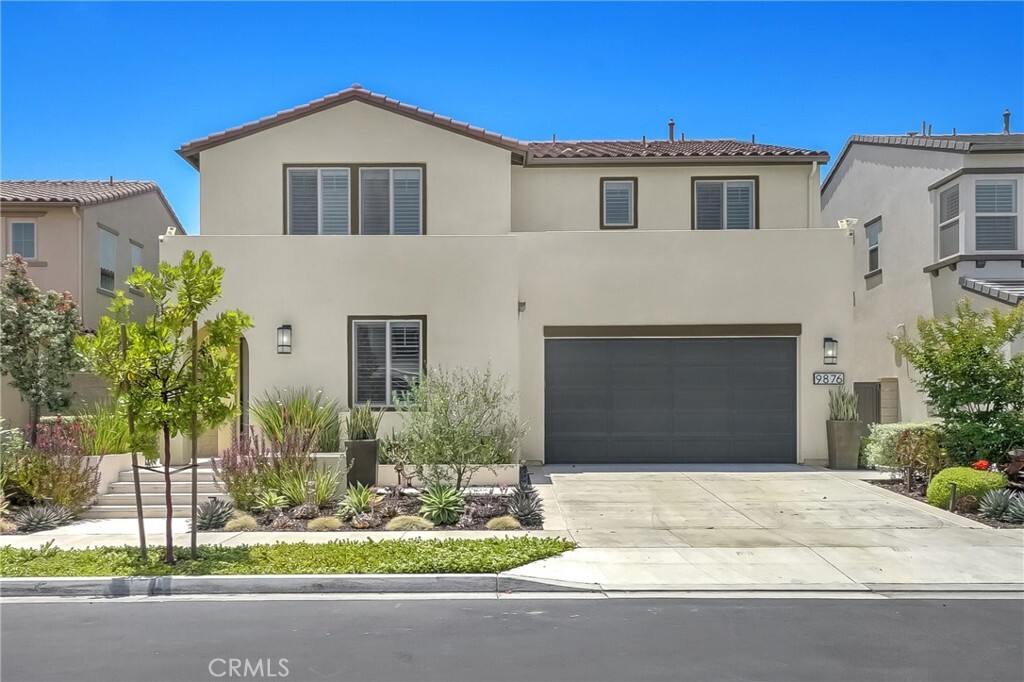 Property Photo: 9876 Skylar Avenue CA 92708