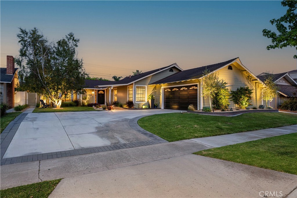 11832 Weatherby Road  Los Alamitos CA 90720 photo