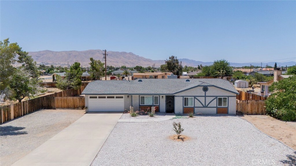 Property Photo:  21225 Del Oro Road  CA 92308 