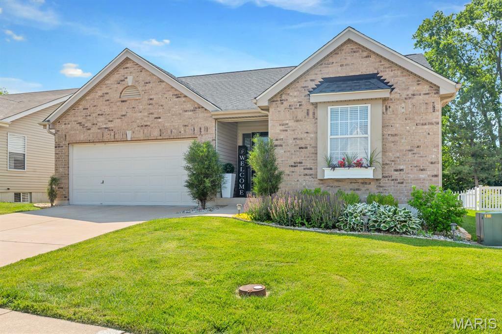 Property Photo: 256 Spring Borough Circle Drive MO 63368