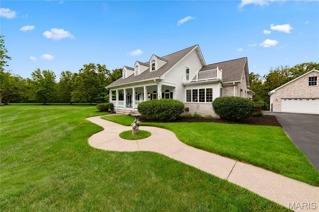 Property Photo: 809 Star Ridge Court MO 63341